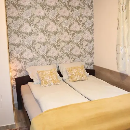 Lidia Vendeghaz 3* Тата